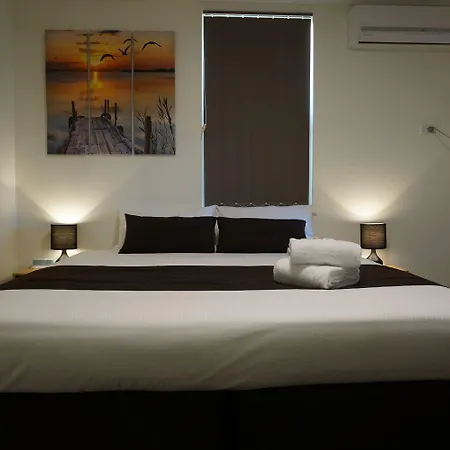 The Cliff House Motel 3*
