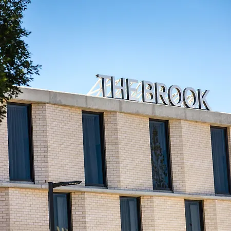 Nightelier Mitchelton The Brook 4*