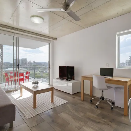 Direct Collective - Pavilion And Governor On Brookes