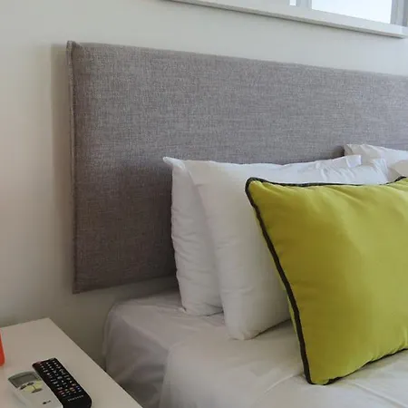 Vine South 5*