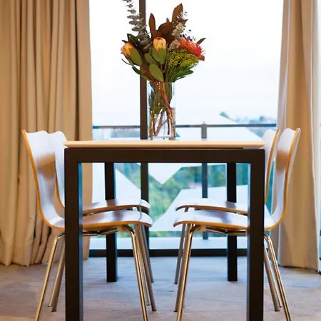 Vine South 5* Brisbane