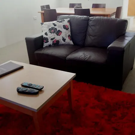 Kirribilli Aparthotel 3*