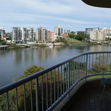Kirribilli 3*