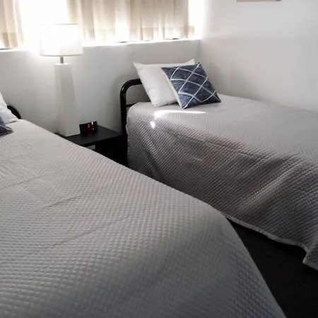 Kirribilli Aparthotel 3*
