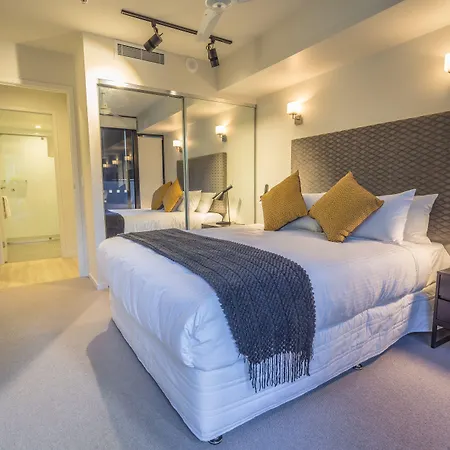 Aparthotel Arena By Cllix 4*