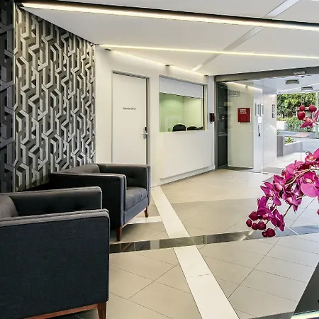Code Aparthotel 5*