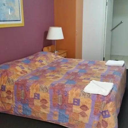 Motel Queensport Tavern And Motel Brisbane