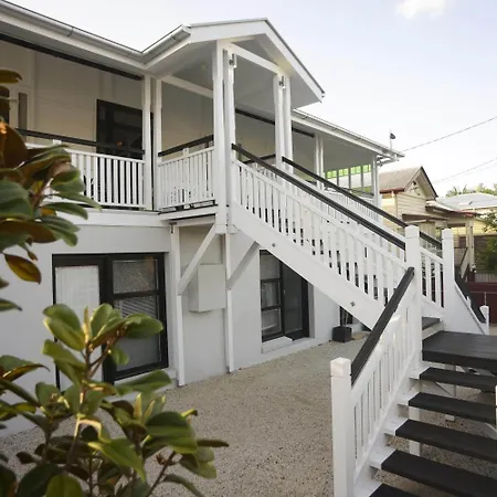 Bed & Breakfast Heal House