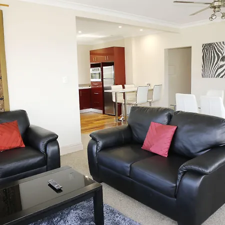 Hampton Court Brisbane