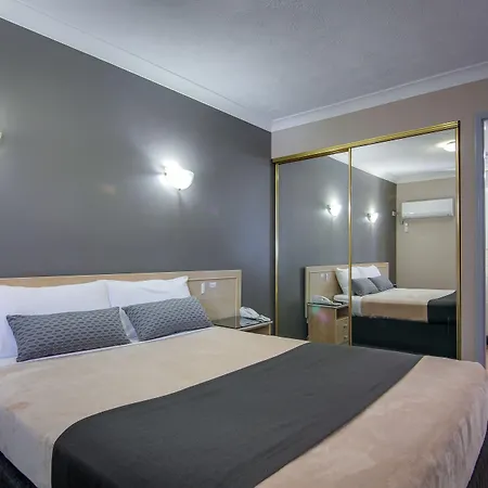 Albion Manor 4* Brisbane