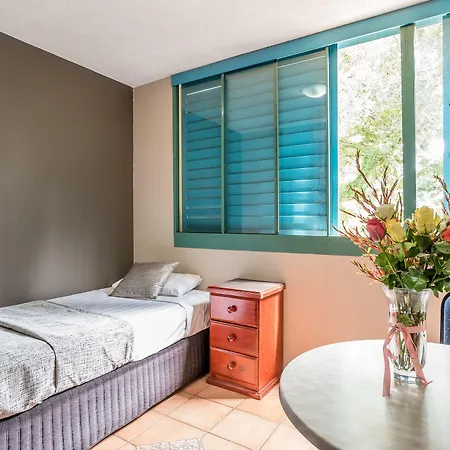 Albion Manor 4* Brisbane