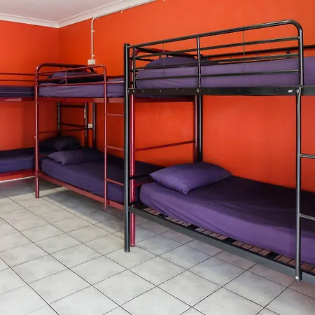 Brisbane Backpackers Resort - Hostel