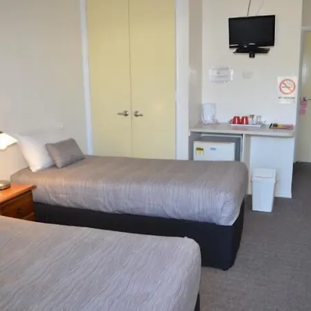 Redland Bay Motel