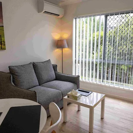 Wynnum Anchor 4*