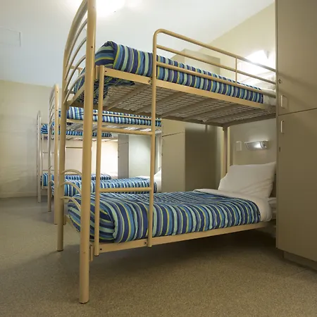Hostel Yha