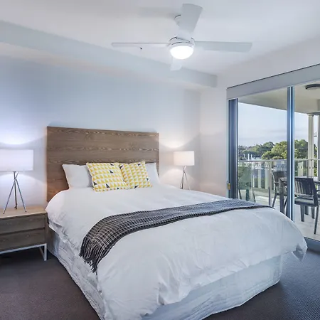 Link Portside Wharf 4*