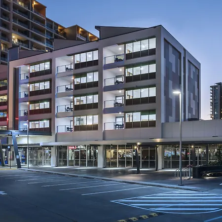 Link Portside Wharf 4* Brisbane