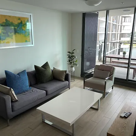 Link Portside Wharf Aparthotel