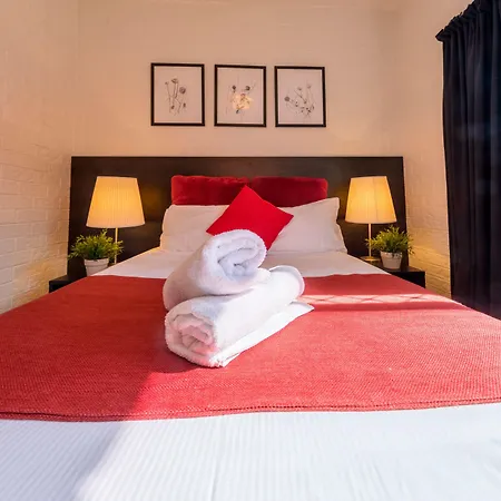 Ascot Budget & Residences Motel 4*