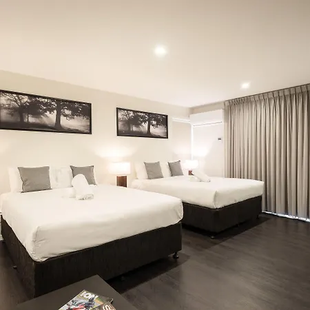 Ascot Budget & Residences Motel 4*
