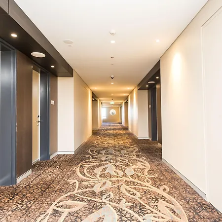 Calamvale And Conference Centre Hotel 5*