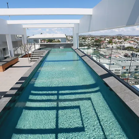 Hotel Alex Perry &