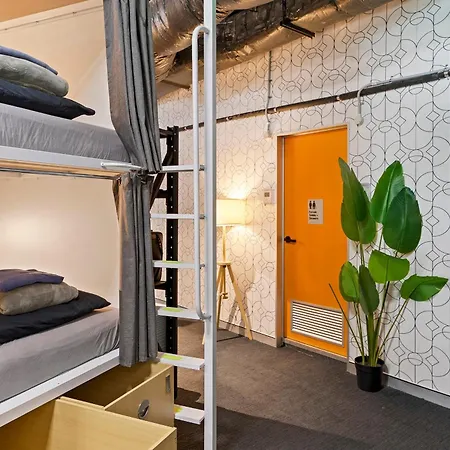 Hostel Tequila Sunrise Podstel