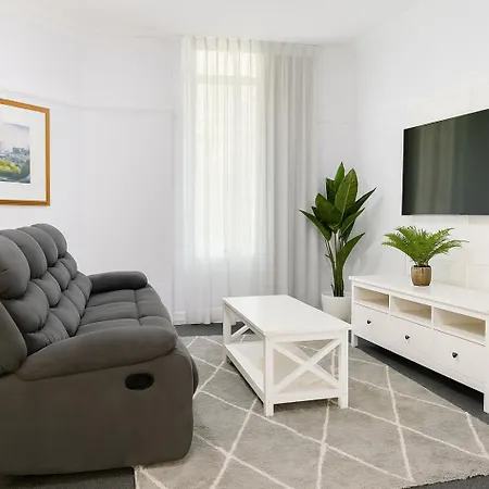 Anzac Executive Apartment