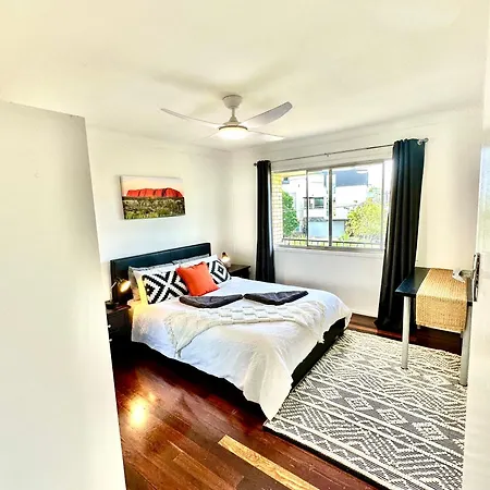 Balmoral 2bed Fringe Entire
