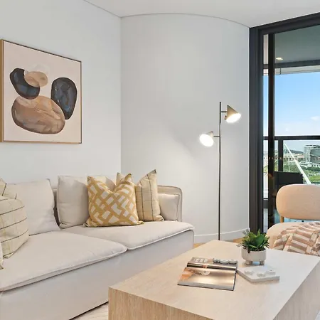 2br River And Fireworks View Apartment *