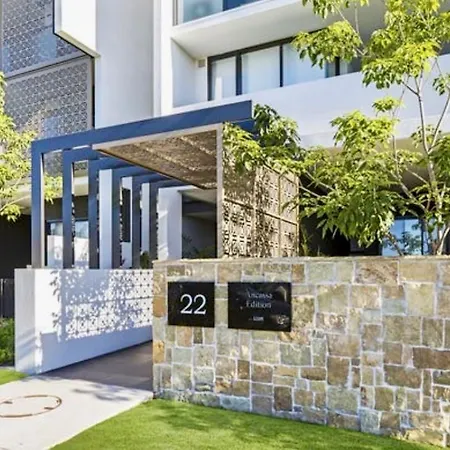 Luxe Retreat 2 Bed Unit - Airport 13mins, Free Parking, Train, Bus, Parks Nearby * Brisbane
