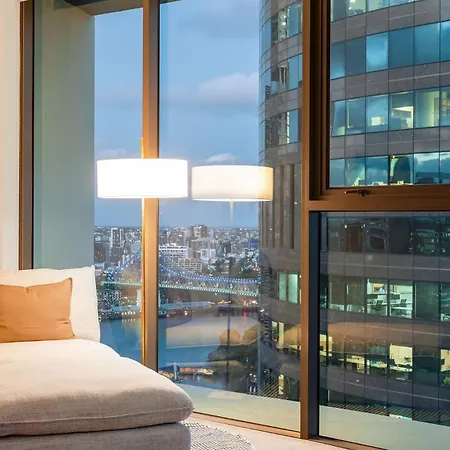 Glasshouse On Felix - Luxury With River Views, Pool And Parking | Winter Escape | Longer & Save | 1 June - 31 August * Brisbane