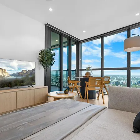 Apartment The Kaze - 37f Brand New Riverview 1br With Sofa Bed At Queens Wharf With Pool And Gym