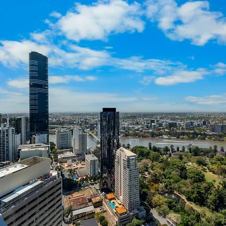 Apartment The Kaze - 37f Brand New Riverview 1br With Sofa Bed At Queens Wharf With Pool And Gym