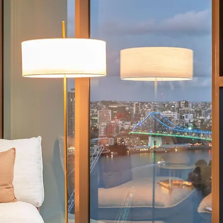 Glasshouse On Felix - Luxury With River Views, Pool And Parking | Winter Escape | Longer & Save | 1 June - 31 August Apartment