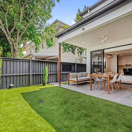 Apartment Peaceful 3br 2ba With Parking Near Airport And Cbd Brisbane