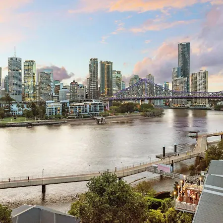 Glen Eagles * Brisbane