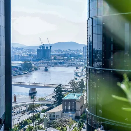 Apartment Queens Wharf Charm W/ Balcony Views - Lv 15 *