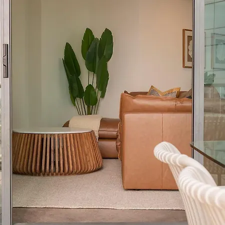 Apartment Glasshouse On Felix - Luxury With River Views, Pool And Parking | Winter Escape | Longer & Save | 1 June - 31 August