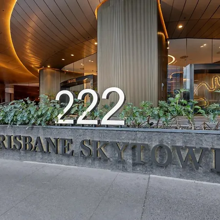 Apartment Panoramic Views & High-rise Pool And Gym Brisbane