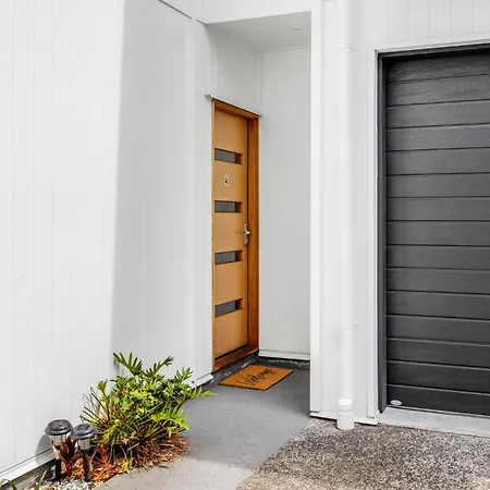 Apartment Peaceful 3br 2ba With Parking Near Airport And Cbd Brisbane