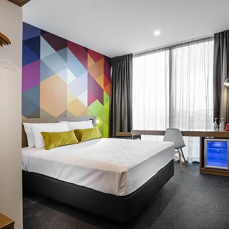 Ibis Styles Elizabeth Street 4*
