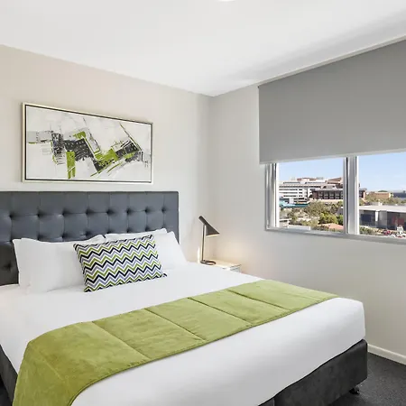 Oaks Woolloongabba Brisbane
