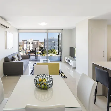 Oaks Woolloongabba Brisbane