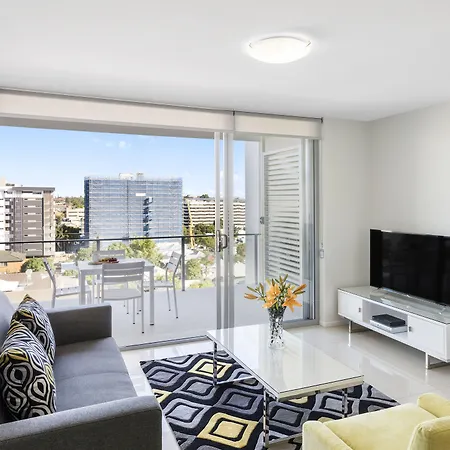 Oaks Woolloongabba Brisbane