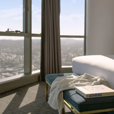 Meriton Herschel Street, 5* Brisbane