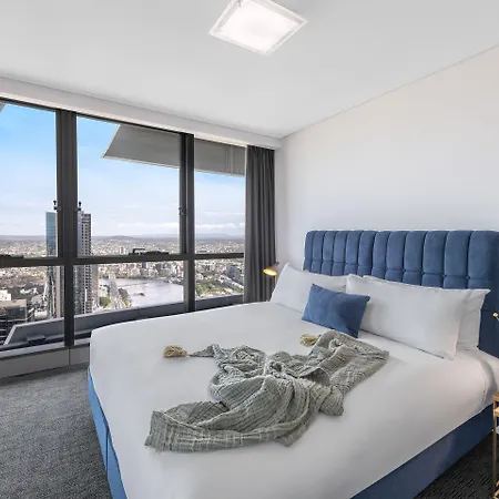 Meriton Herschel Street, Hotel 5*
