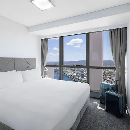 Meriton Herschel Street,