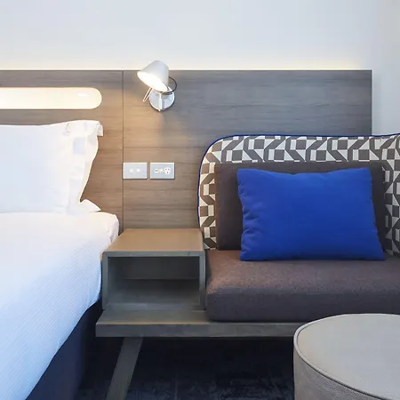 Holiday Inn Express Brisbane Central By Ihg Hotel