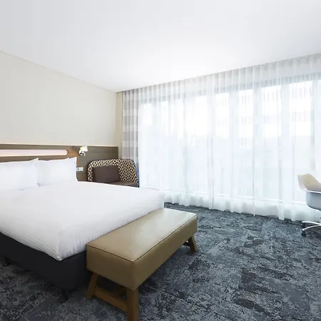 Holiday Inn Express Brisbane Central By Ihg Hotel